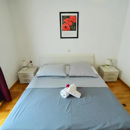 Lucante アパート