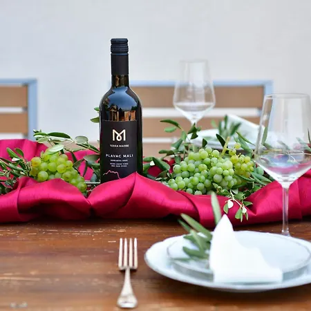 Lucante アパート