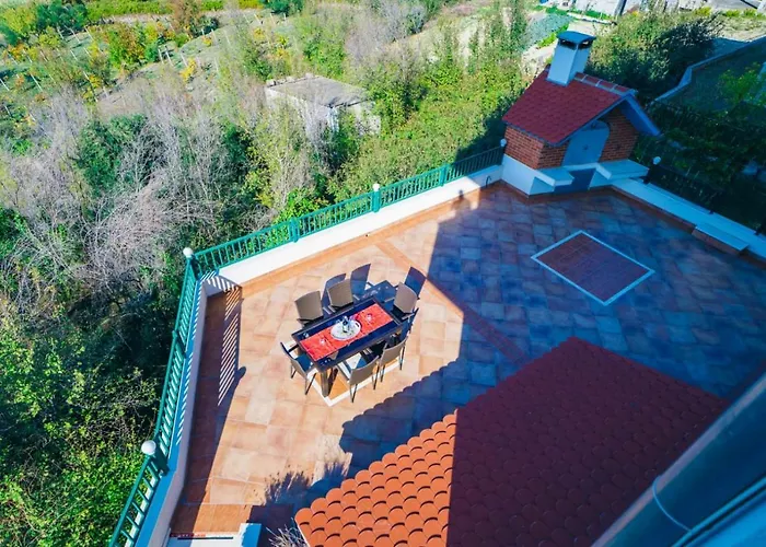 Apartman Lucante *