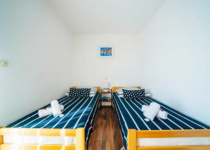 Lucante Apartman *
